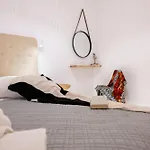 Apartment Little Yard & #4 Naxos City