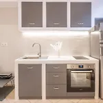 Little Yard & #4 Apartment Naxos City